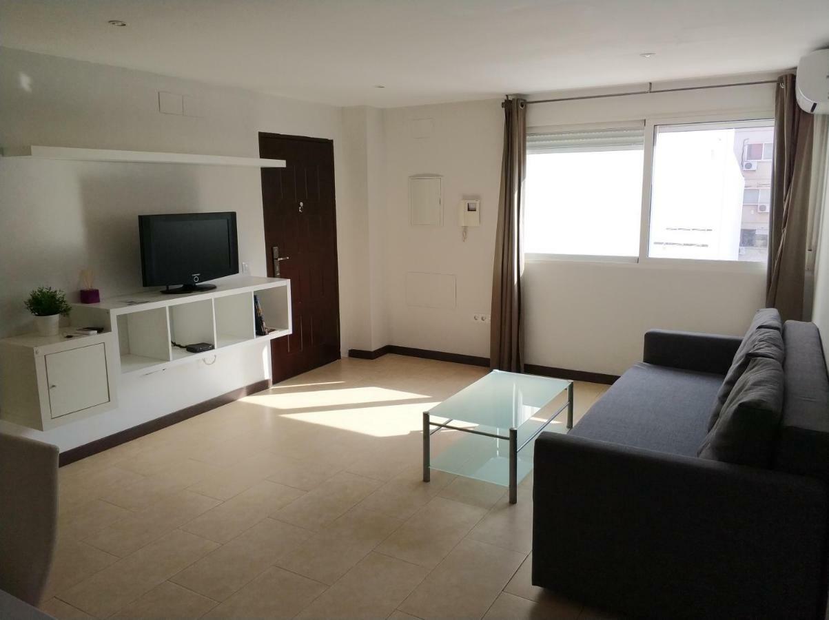 Apartment Comedias *