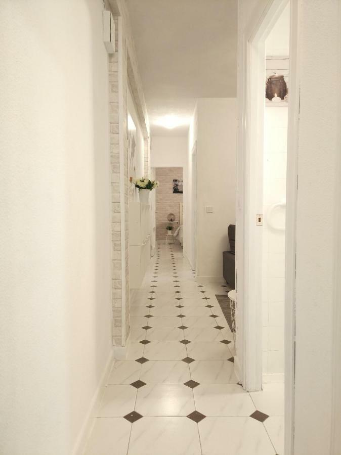 Royalhomes Capuchinos *