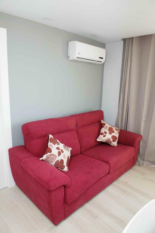 Modern & Stylish Loft With Breathtaking Views Free Wifi - Close To The Sea Apartment