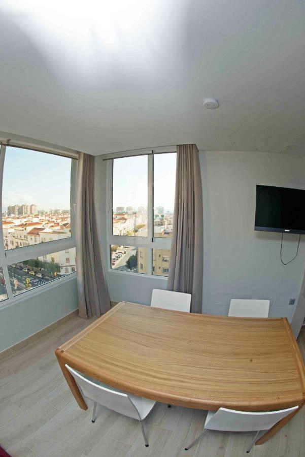 Apartment Modern & Stylish Loft With Breathtaking Views Free Wifi - Close To The Sea Malaga