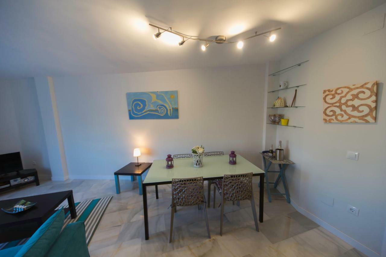 Quiet Downtown Apartment Malaga