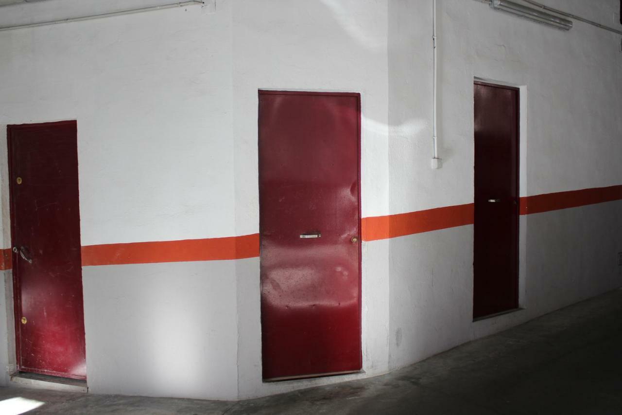 Con Parking Gratuito