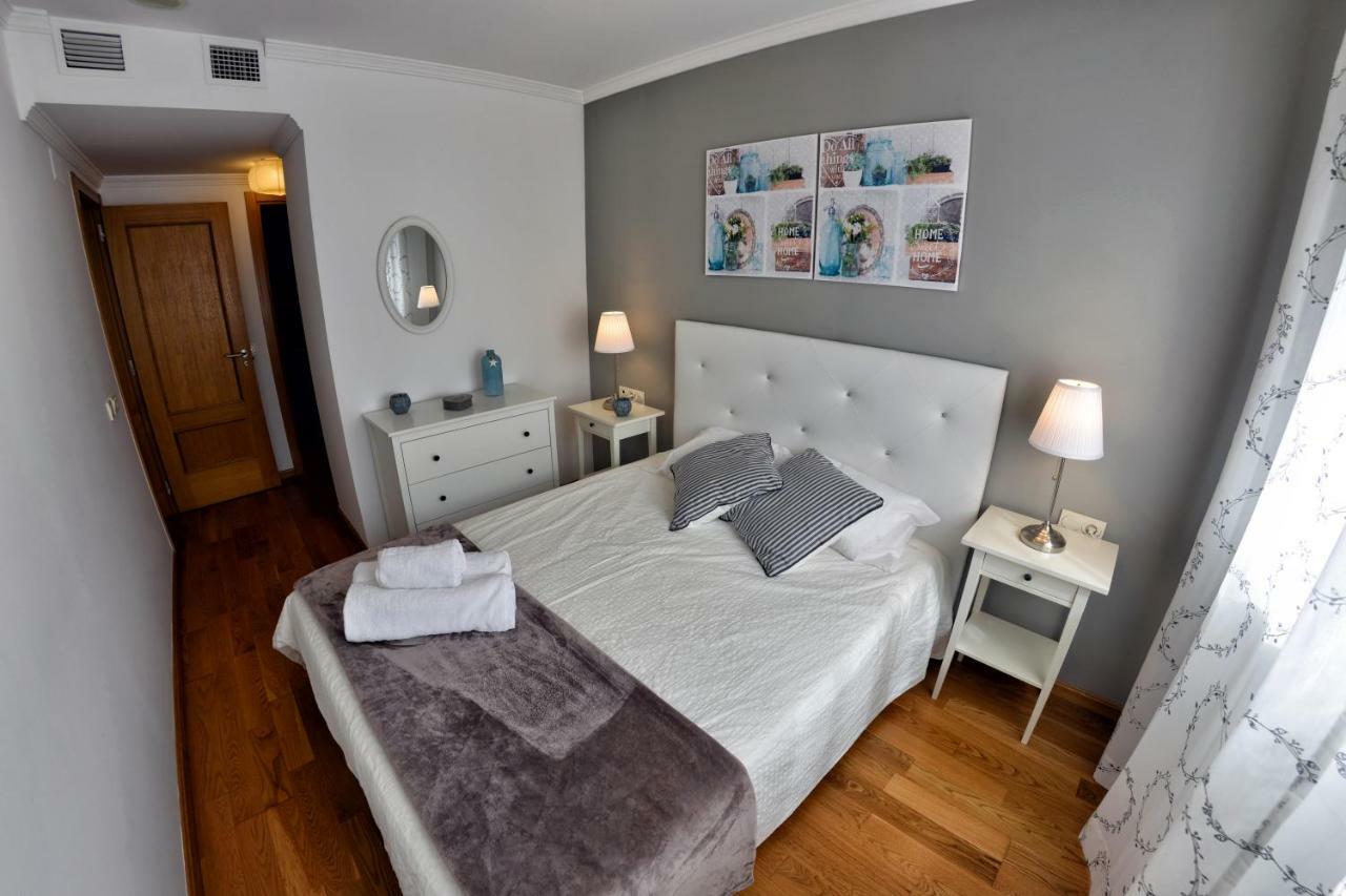 Wonderstays La Estacion Apartment