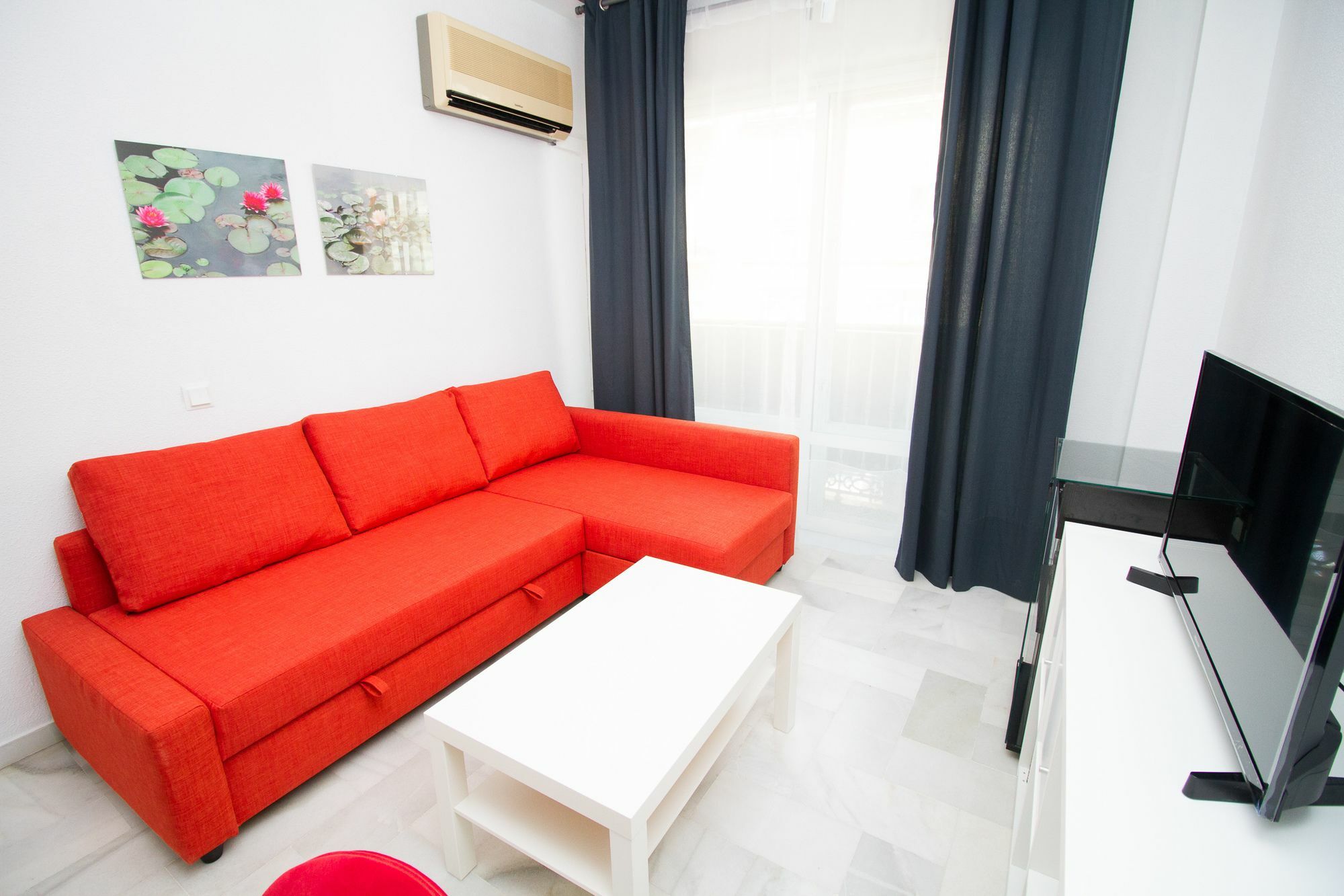 Apartment Modern & Spacious Flat By La Recepcion