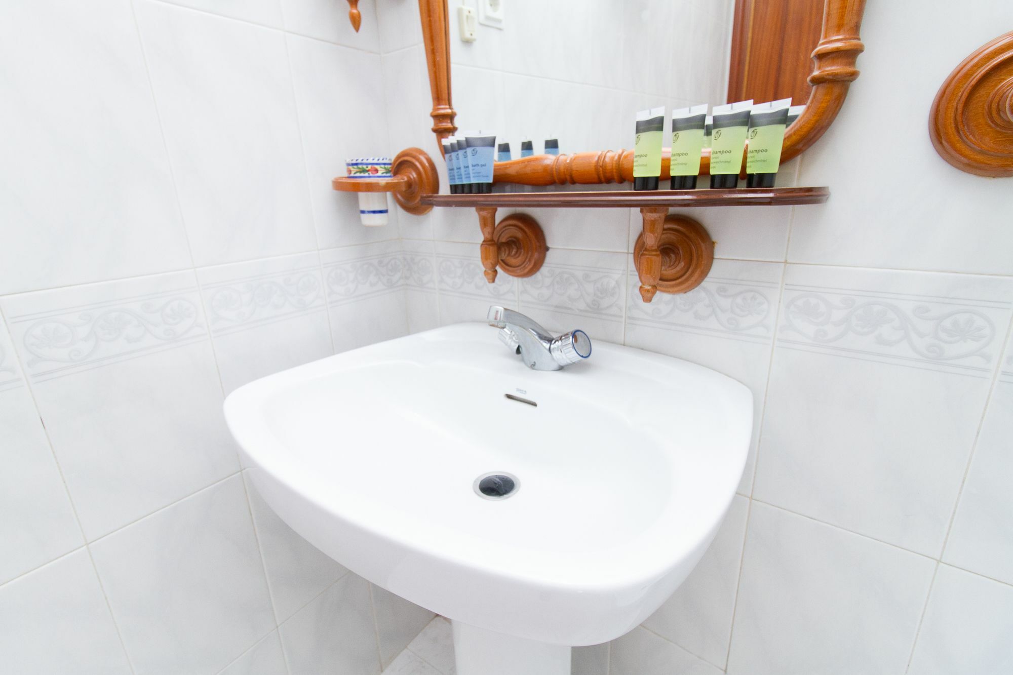 Modern & Spacious Flat By La Recepcion Apartment Malaga