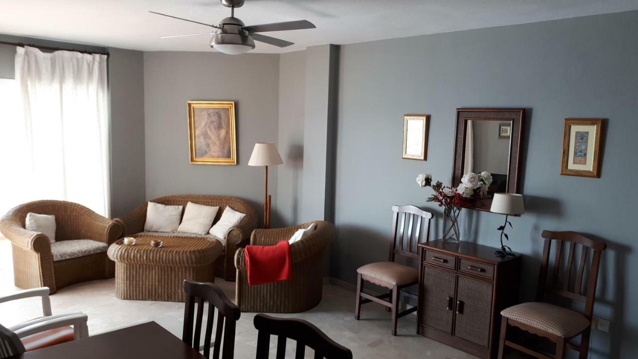 Apartment Primera Linea De Playa 4 *