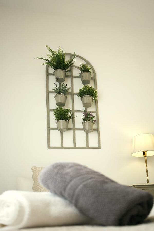 Modern, Comfortable & Bright Apartment Malaga
