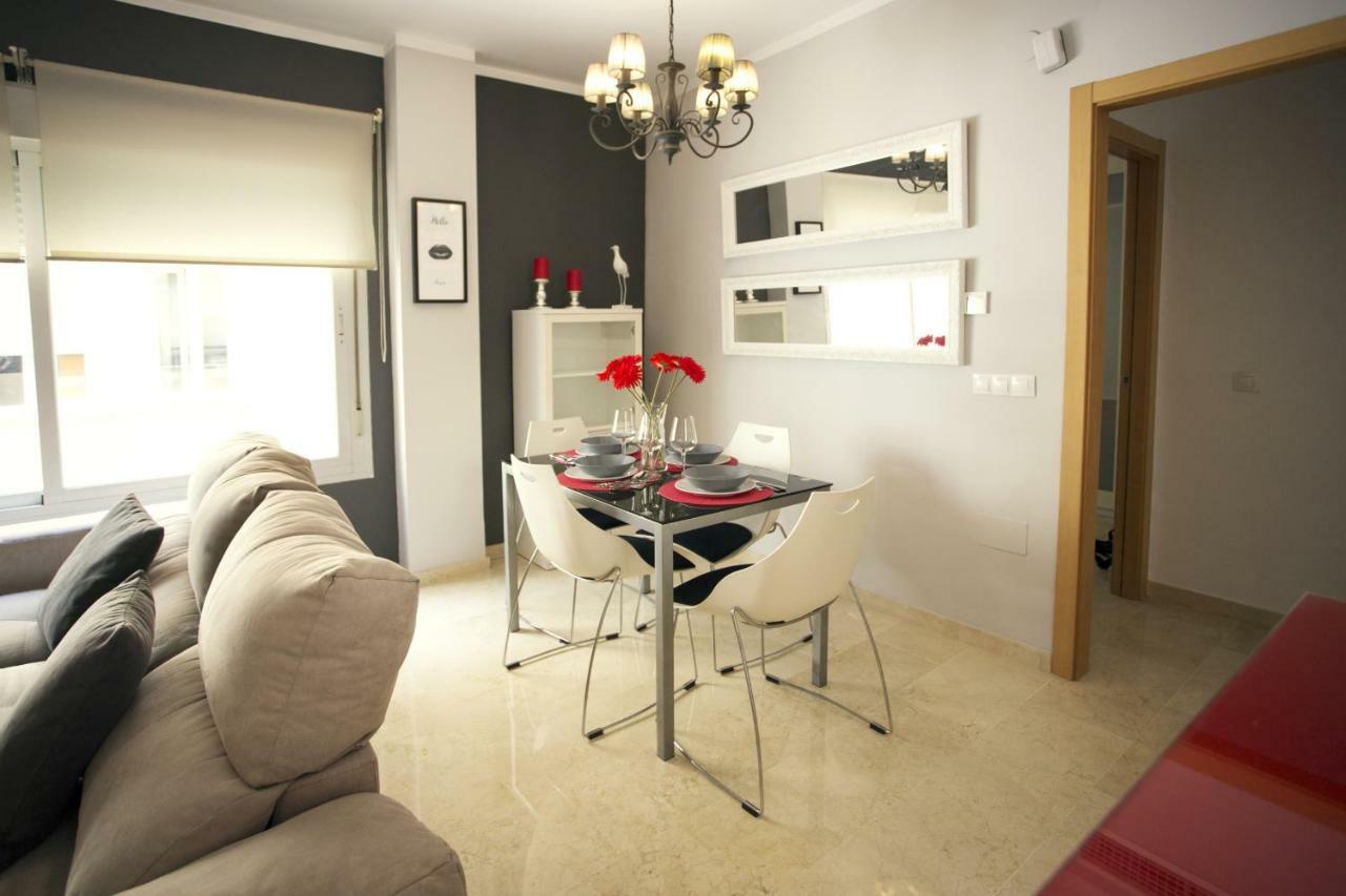 Modern, Comfortable & Bright Apartment Malaga
