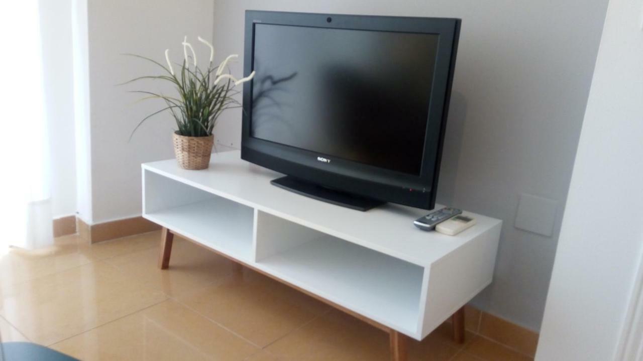 Urban Apartment *