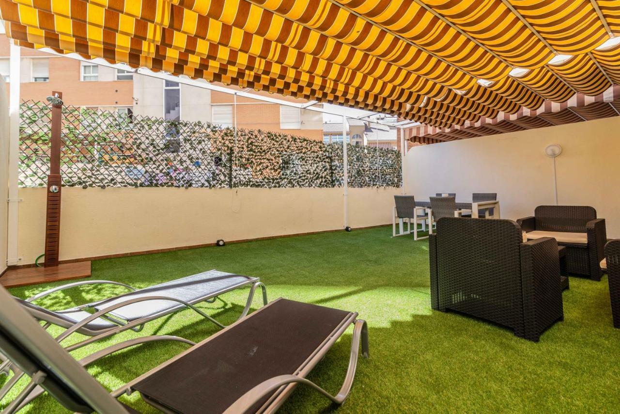 Soho Garden Apartment *