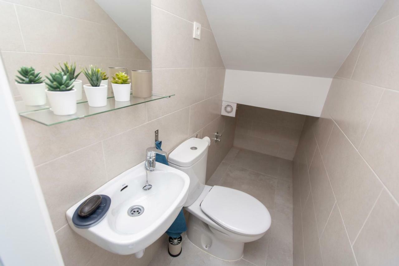 Sacaba Beach Apartment *