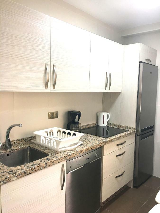 Skysea Holidays Ave Apartment Malaga