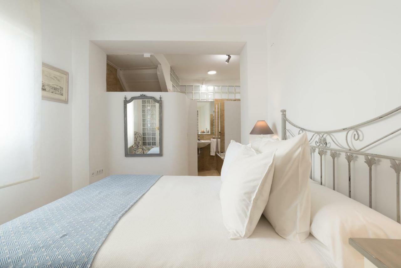 Con Encanto En Primera Linea De Playa Apartment