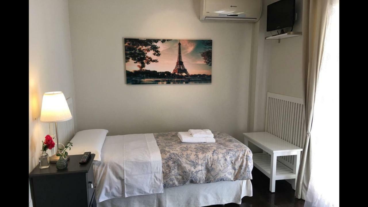 Kentia Homestay Malaga