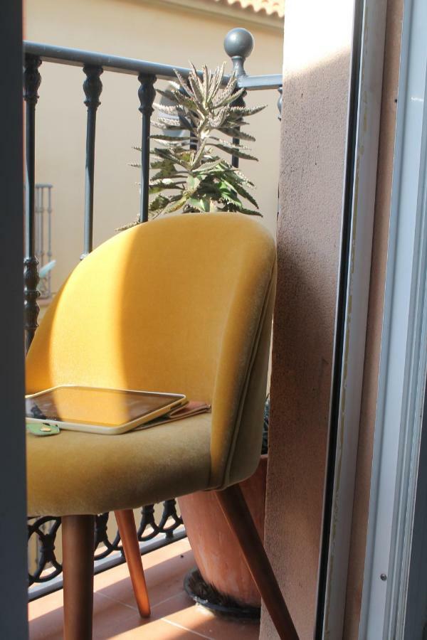 Centro Historico Con Balcon 2 Bedrooms *
