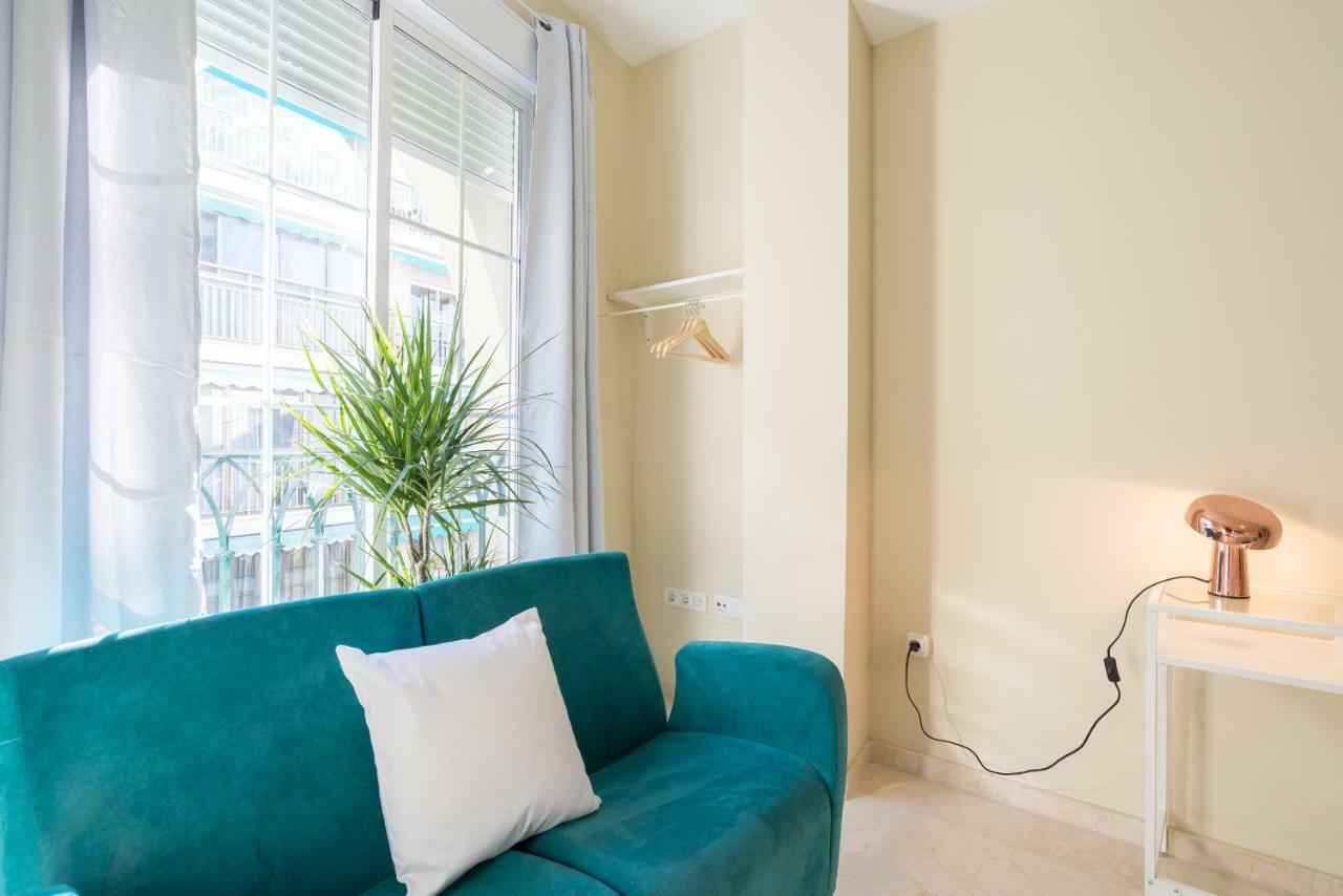 Gr2-large Groups Apt-walking Distance To Old Town * Malaga