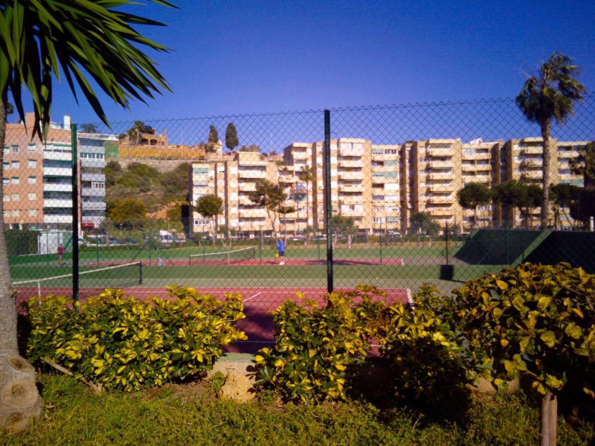 Apartment Playa La Cala In Front Of The Free Parking Malaga