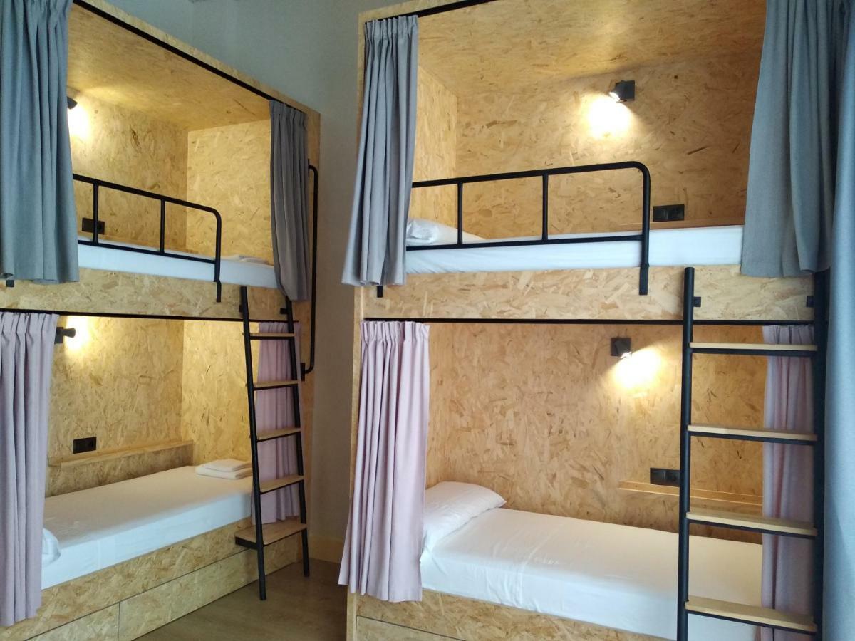 Welcome Hostel *