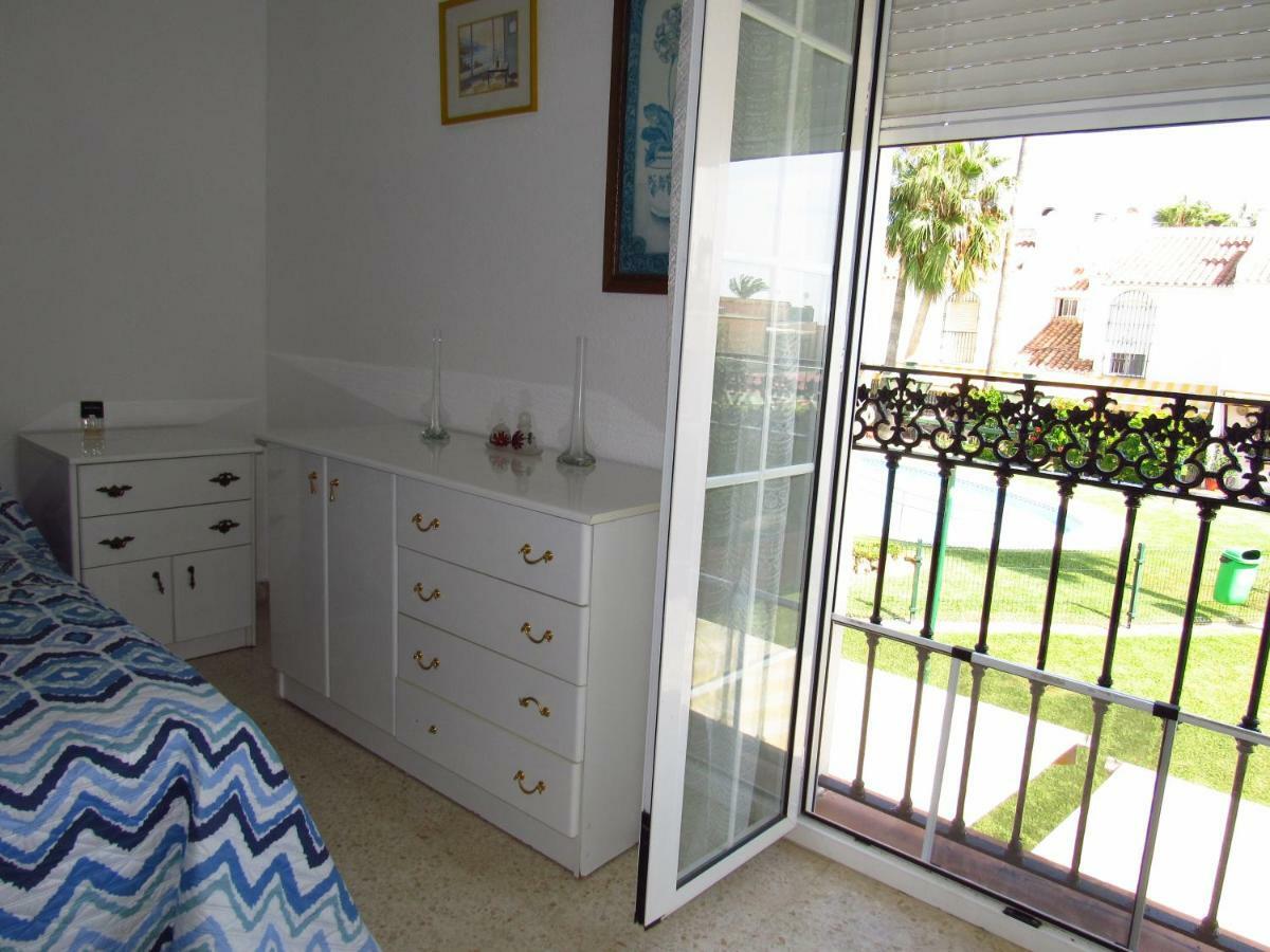 Apartment Pueblo Mar - Guadalmar *