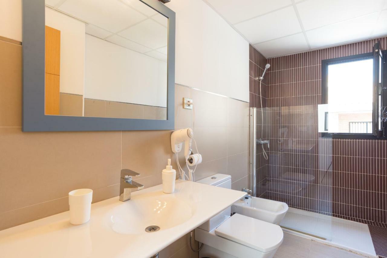 Ma3a-apt With Rooftops-next To Old Town *