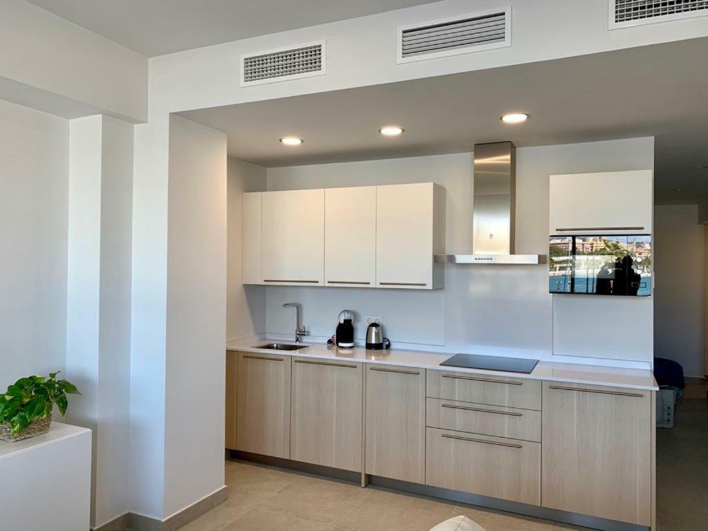 Apartment Diamond Puerto De Malaga