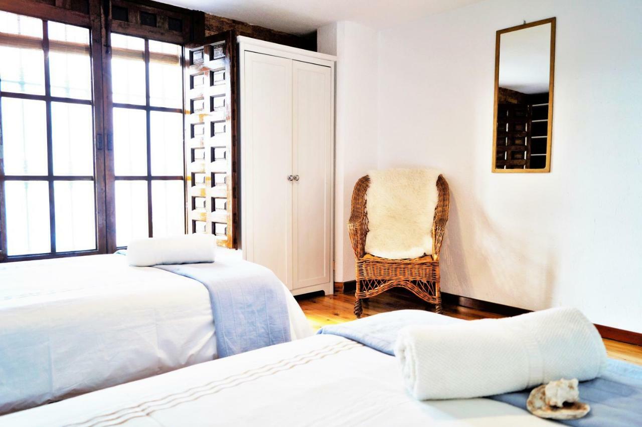 Casa Pedregalejo. Grupos-familias Holiday home