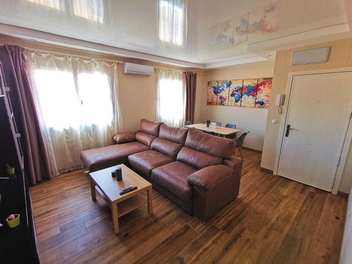 Genuar Center. Free Parking Apartamento *