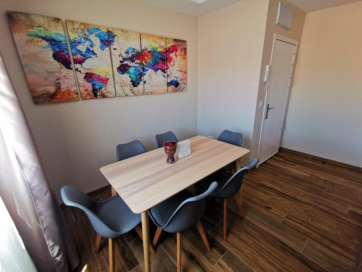Genuar Center. Free Parking Apartamento