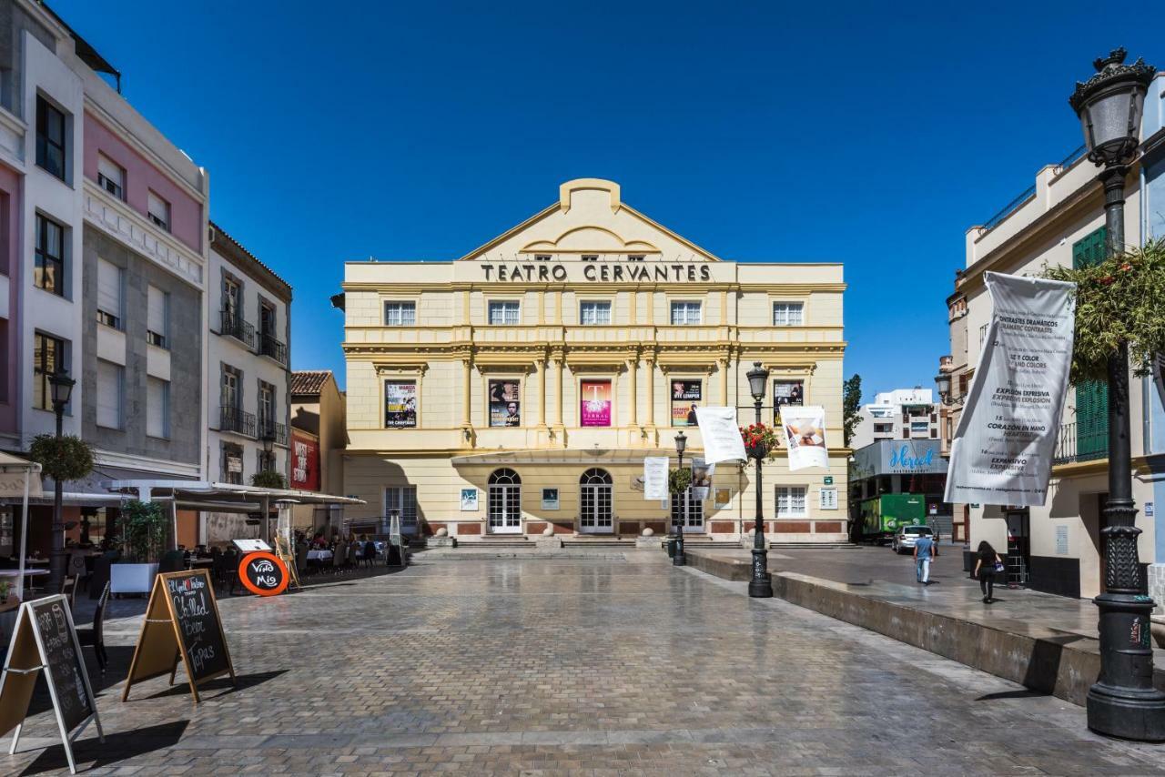 Apartment Centre With Parking *