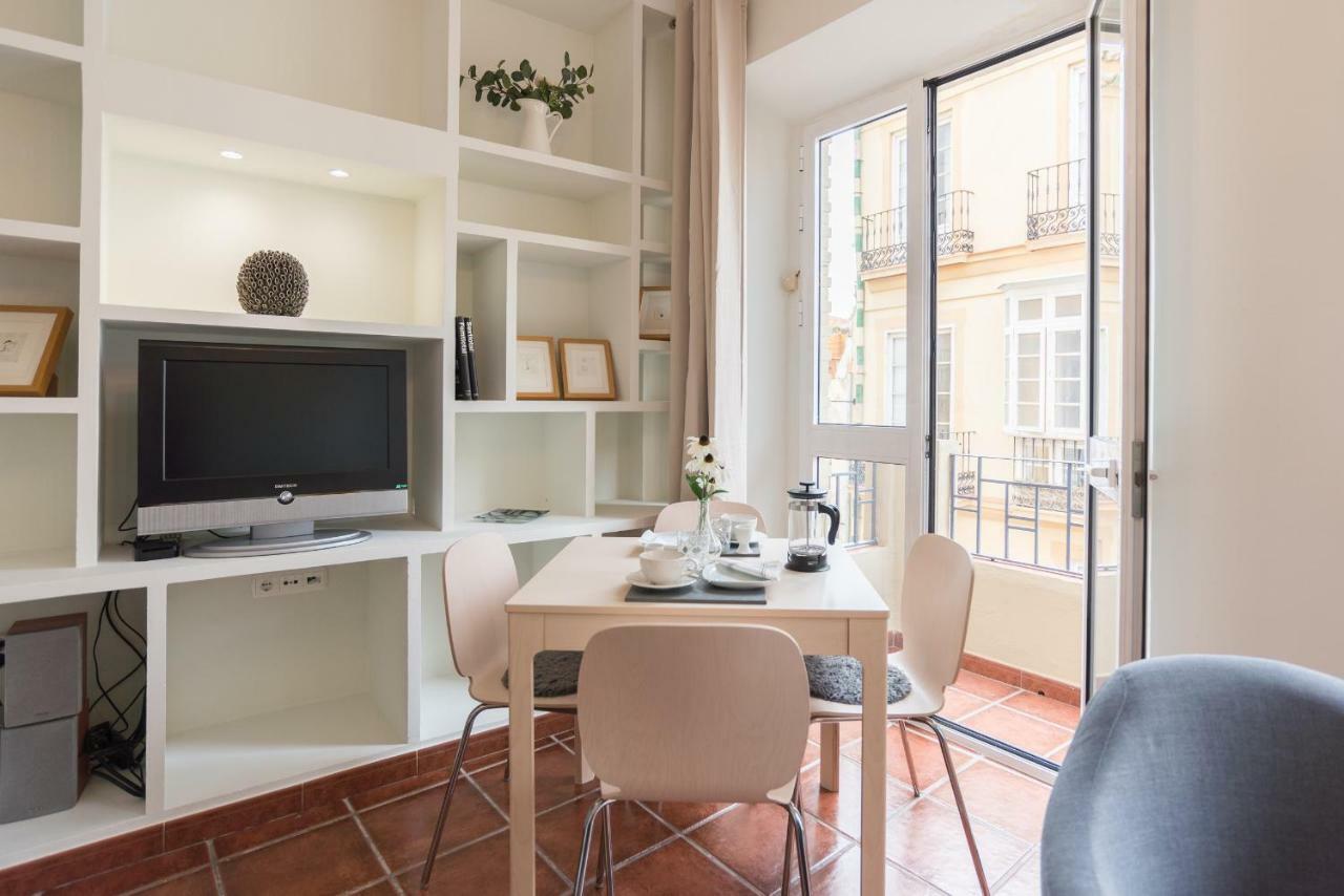 Lu&cia Cervantes Apartamento Málaga