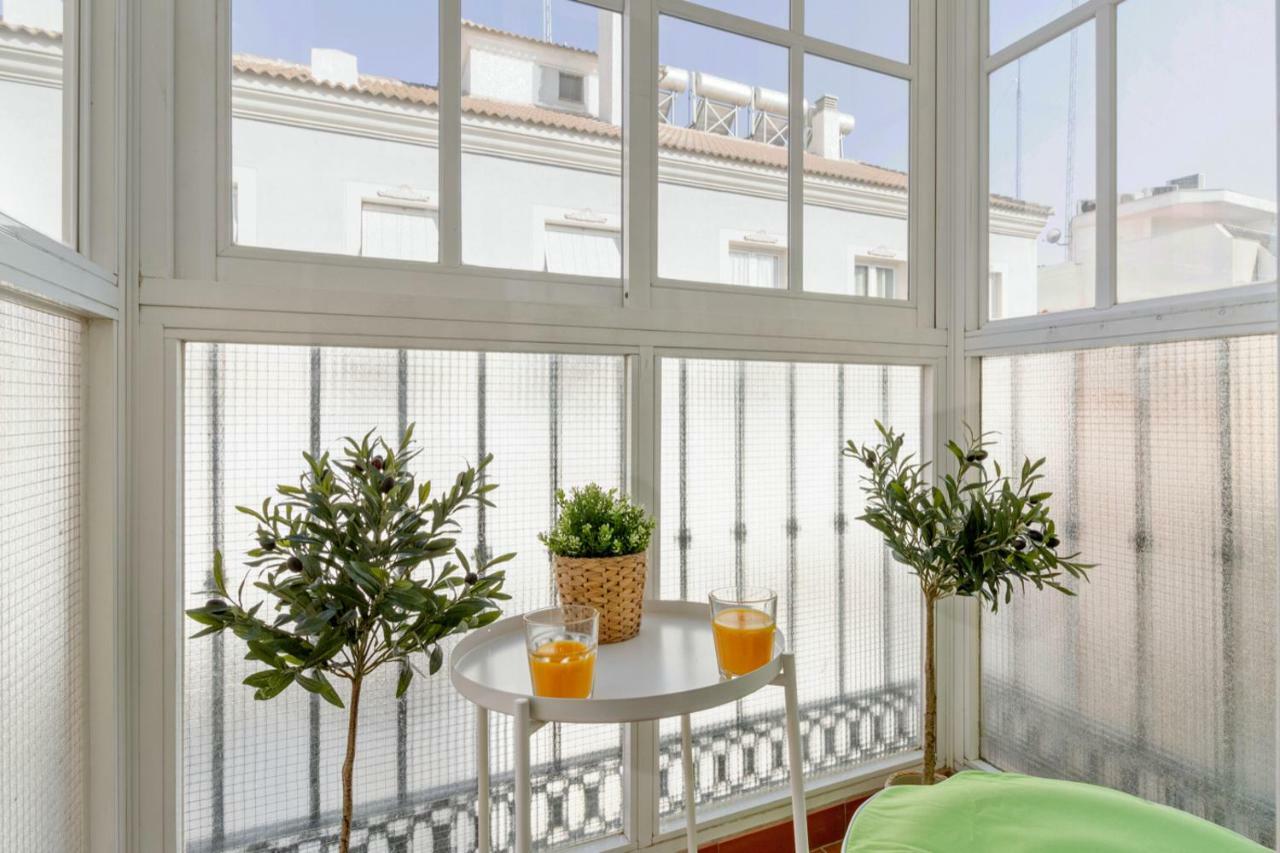 Spacious Centre In Appartement *