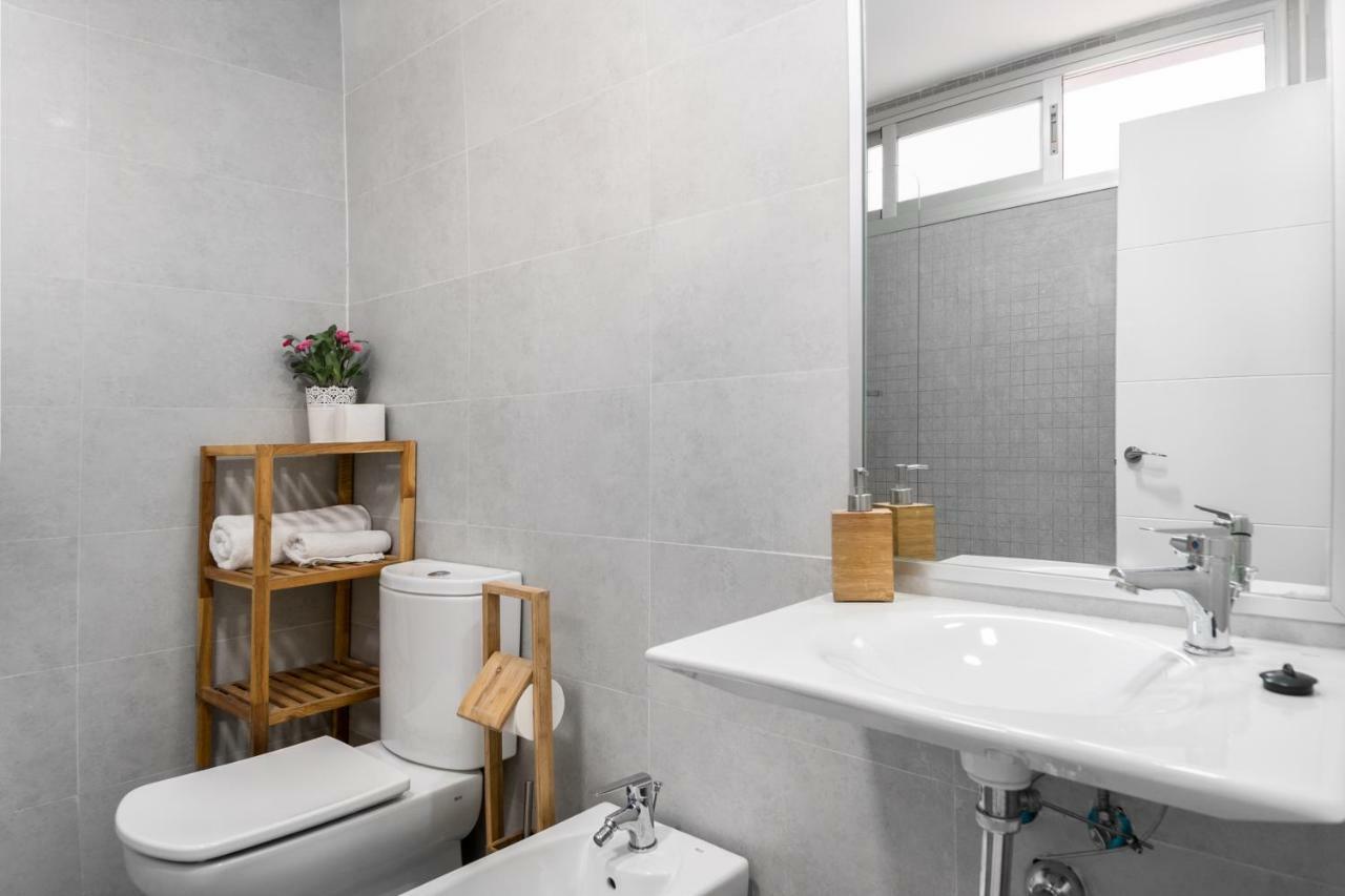 Center Apartment *
