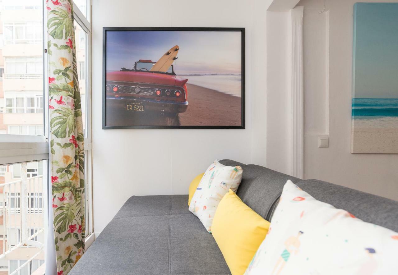 Mp2-bright Beachfront Studio Walk To Old Town Malaga