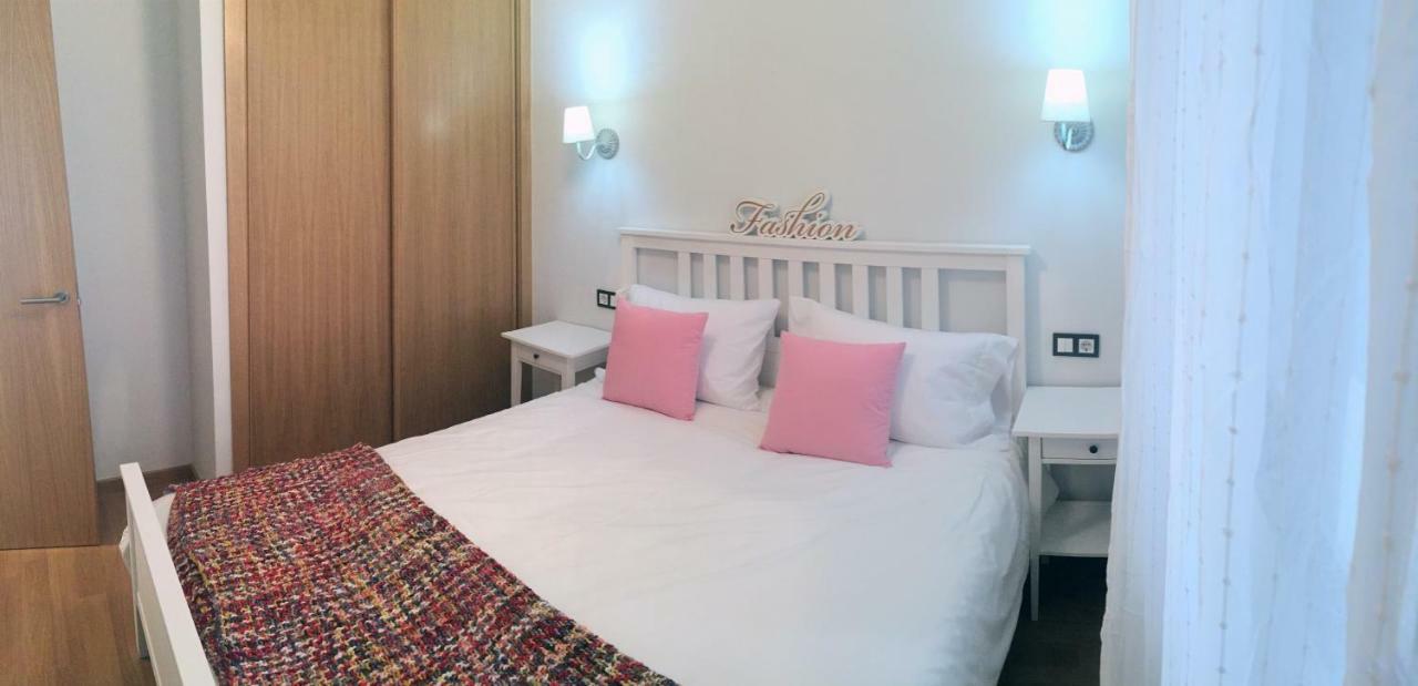 Apartment Jinetes 16, Pool, Historic Center, Free Parking, Quite Neighborhood, Ce *