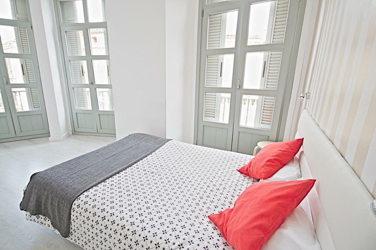 Malagaurbanrooms - City View *
