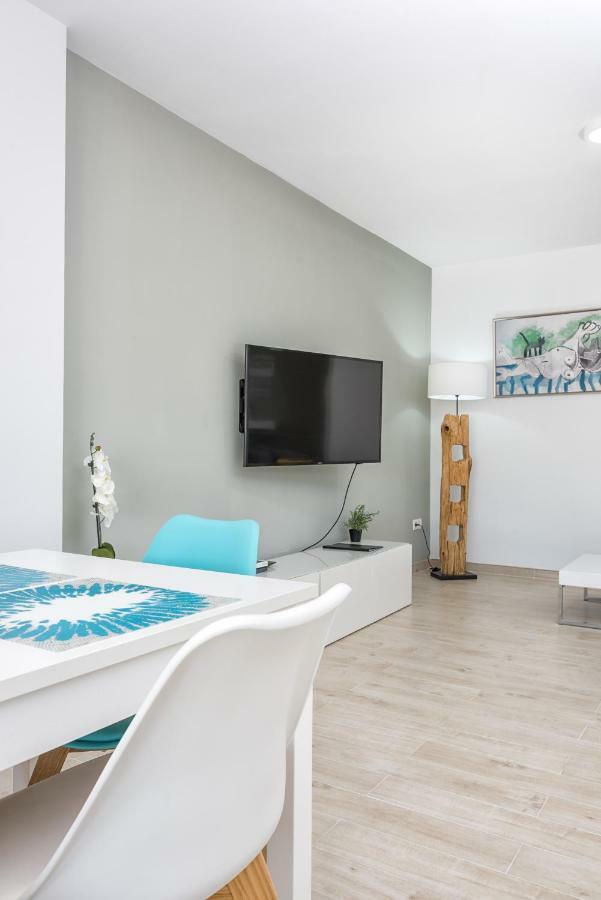 Seafront La Malagueta Ii Apartment