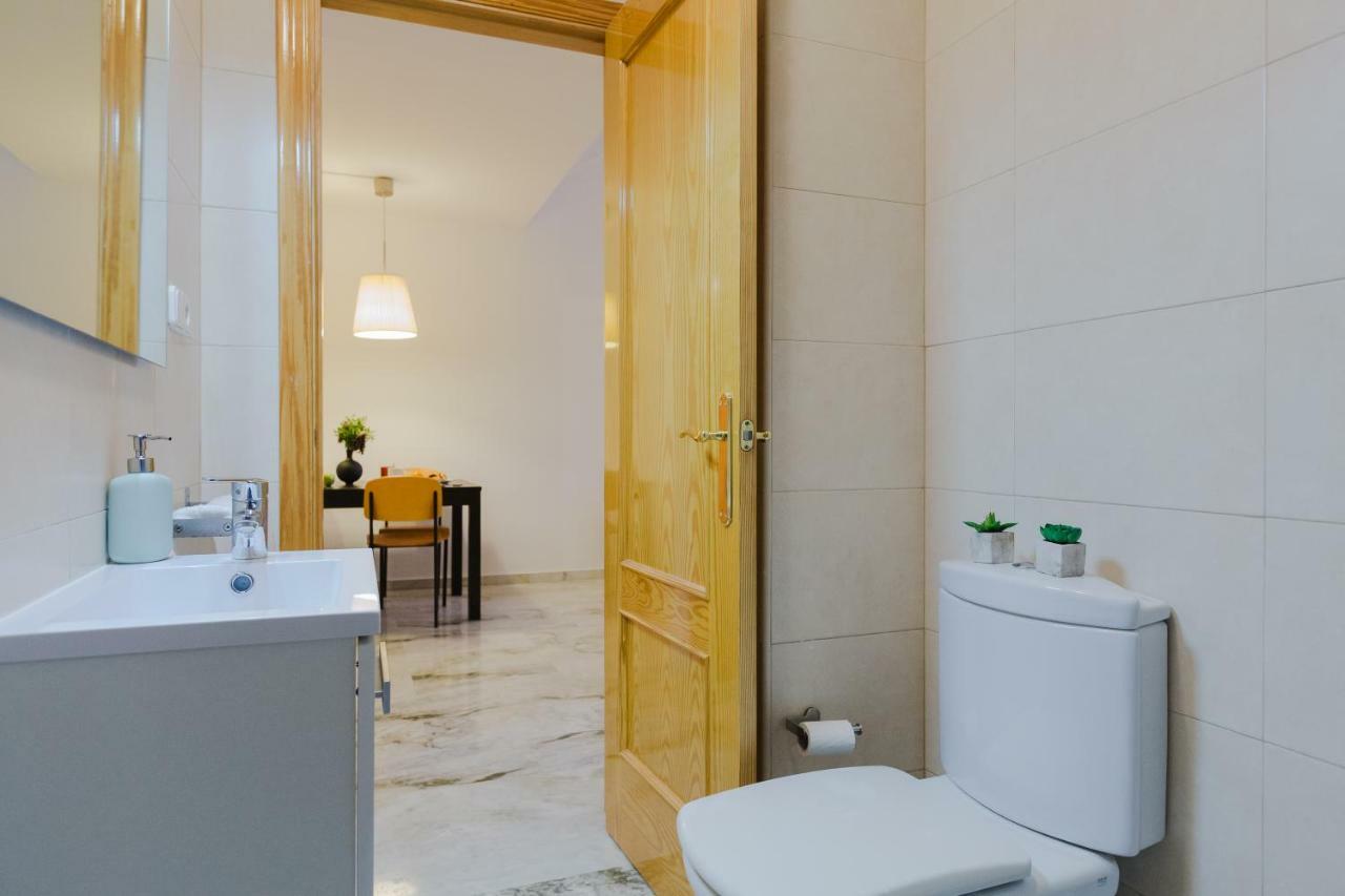 Apartment Hola Atarazanas Malaga