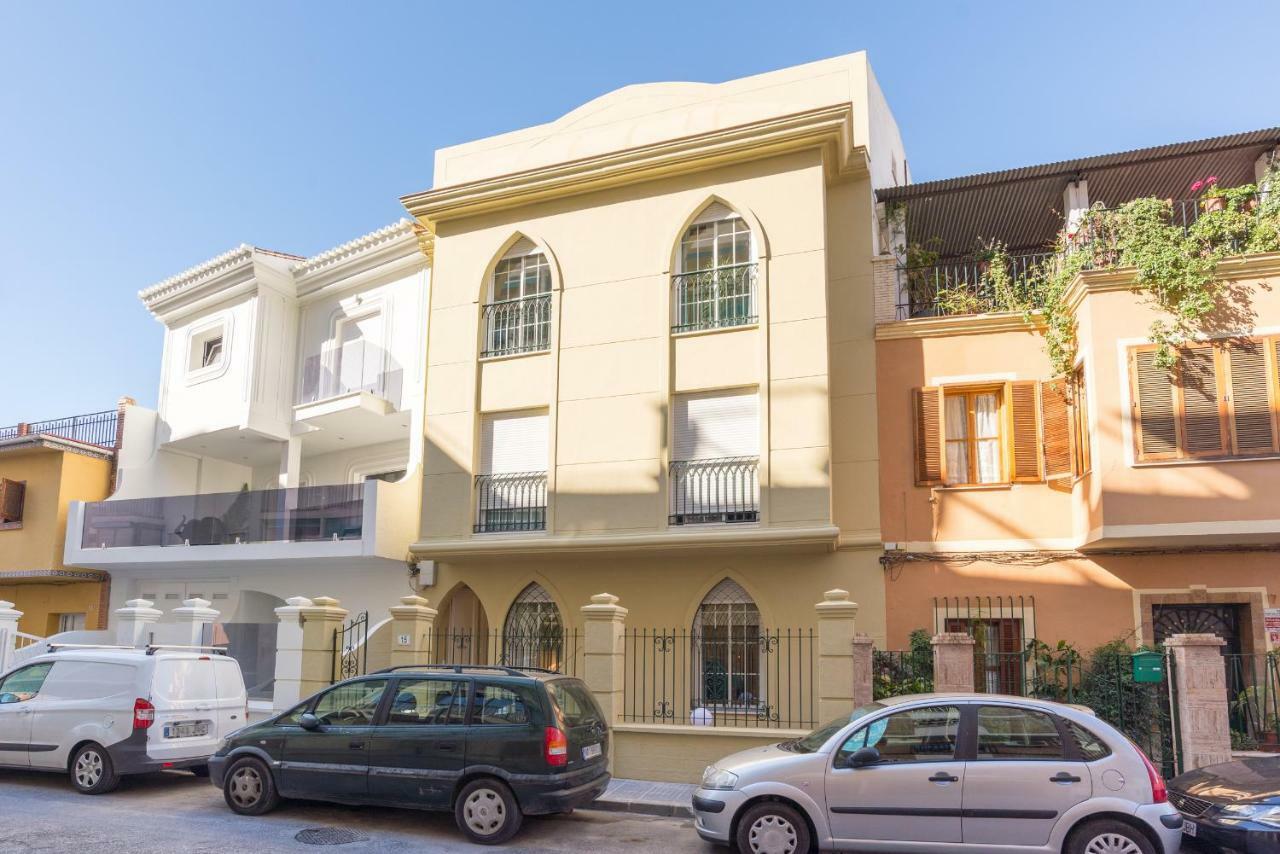 Gr0-quiet Apartment, Private Backyard, Walk To Old Town *