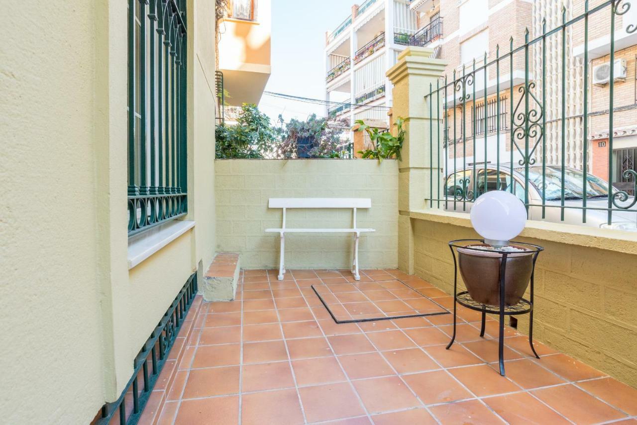 Gr0-quiet Apartment, Private Backyard, Walk To Old Town Apartment