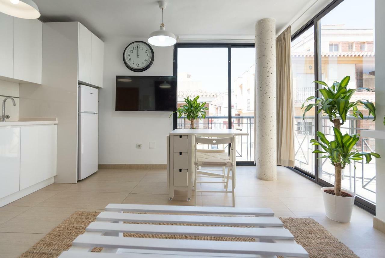Apartment Ma2a-perfect For Couples Or Groups Up To 5 Guests Malaga