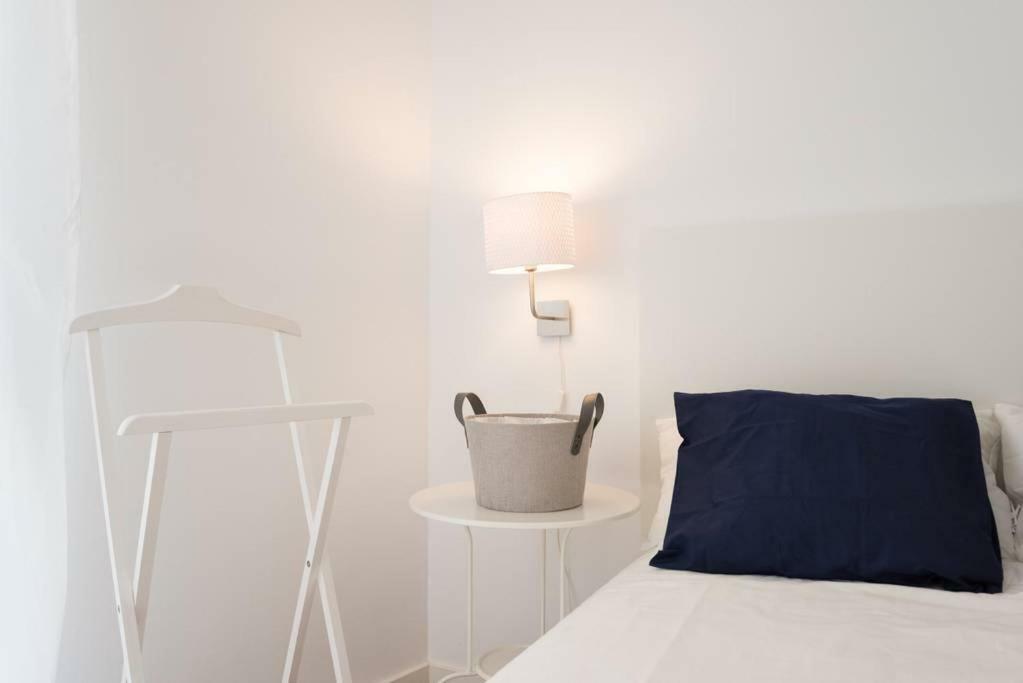 Apartment Lyrioshomes Cervantes