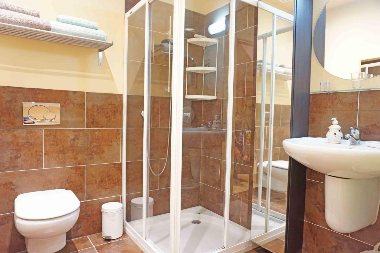 Apartment Pinar *