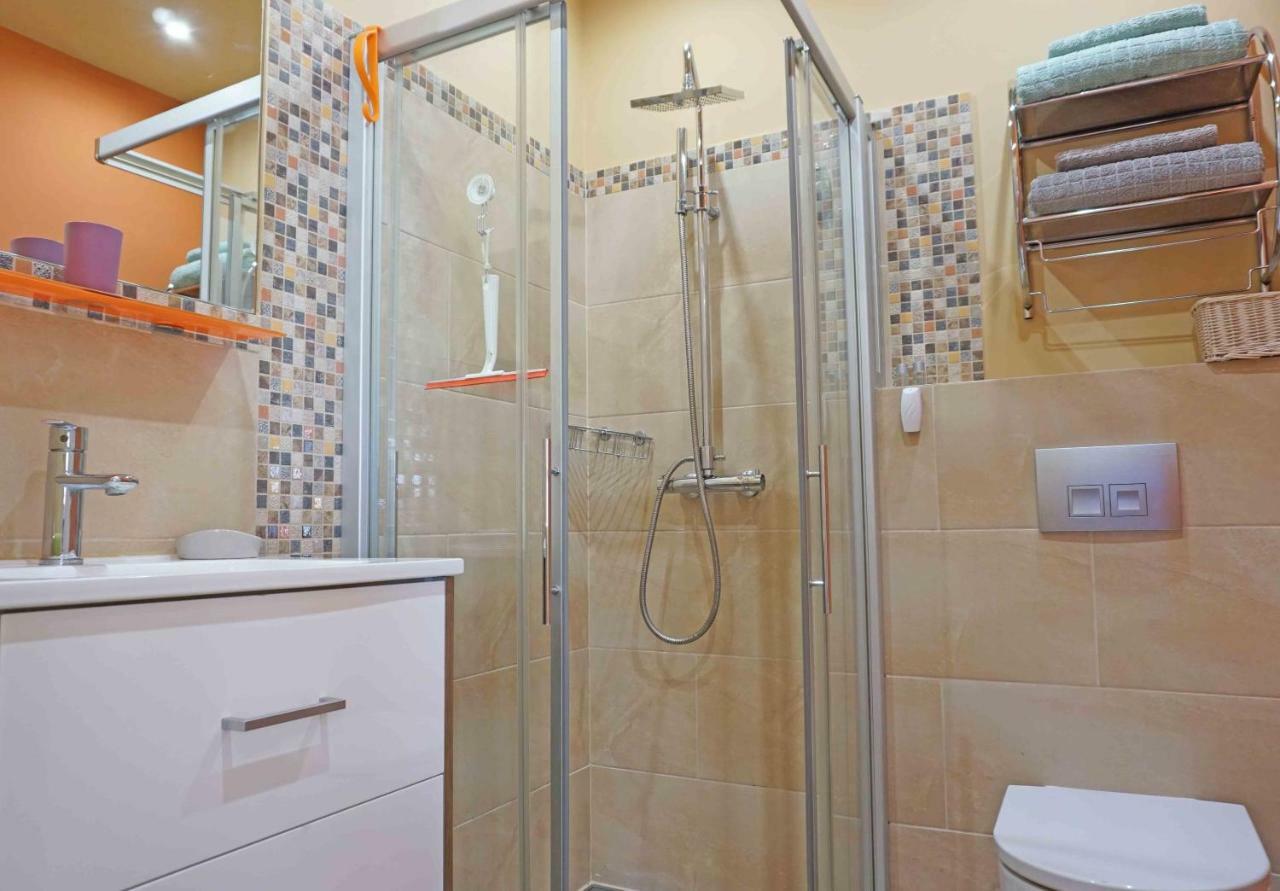 Pinar Apartment *