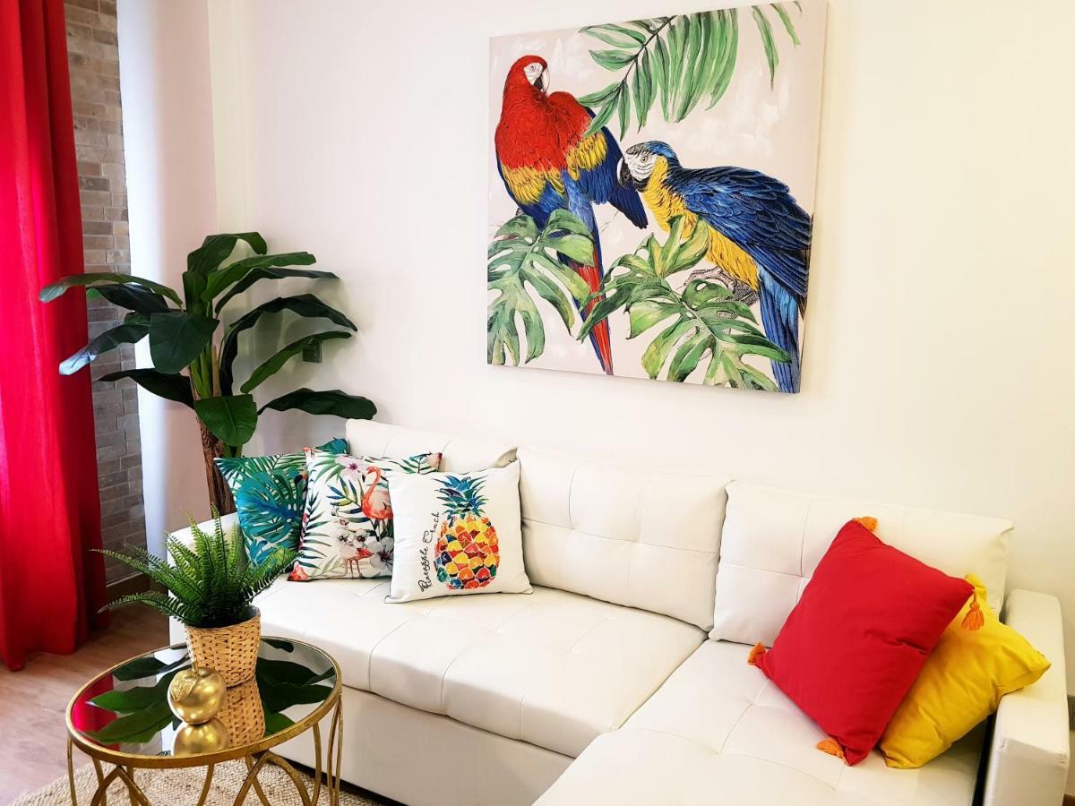 Apartment Paradise *