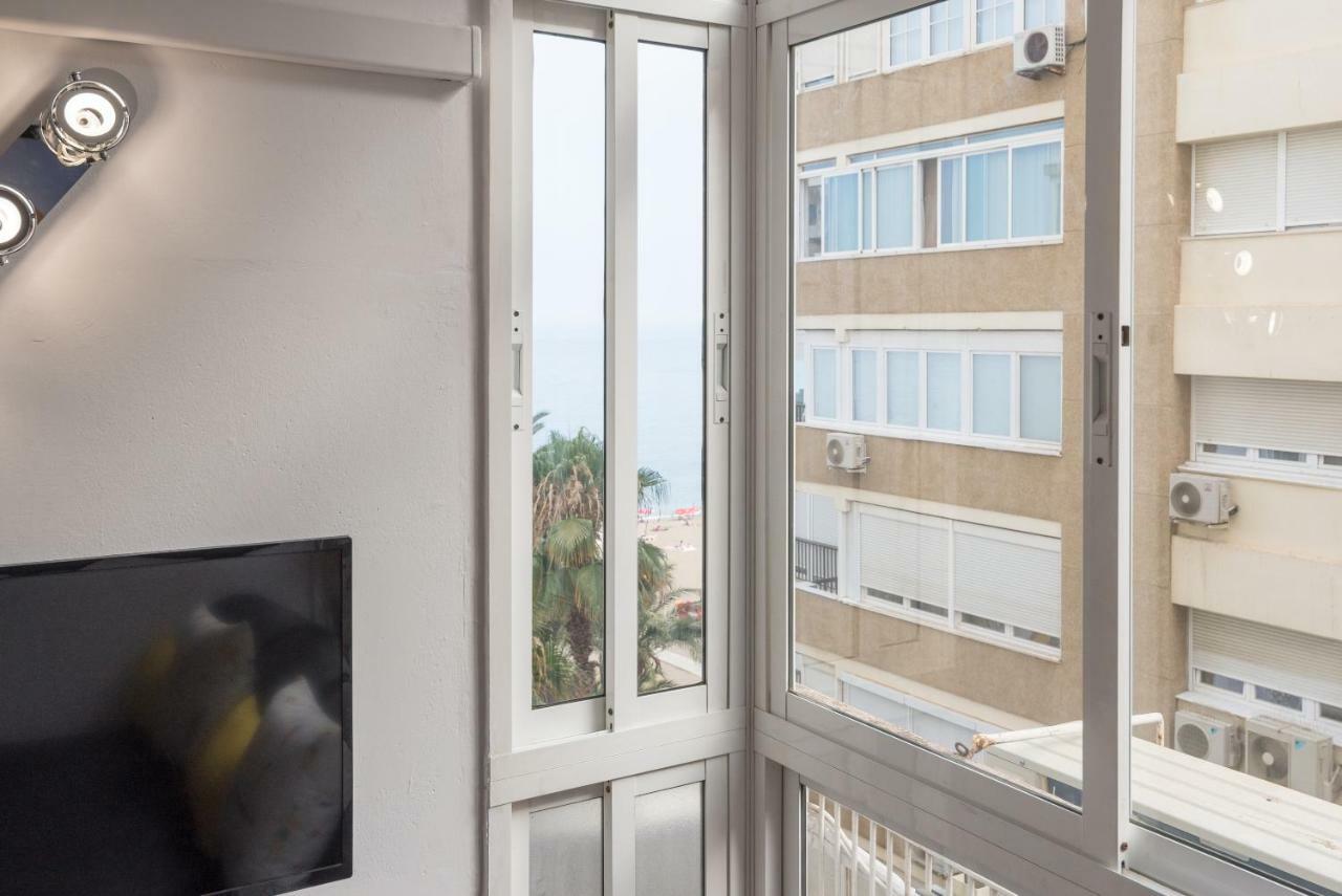 Apartment Mp2-bright Beachfront Studio Walk To Old Town *