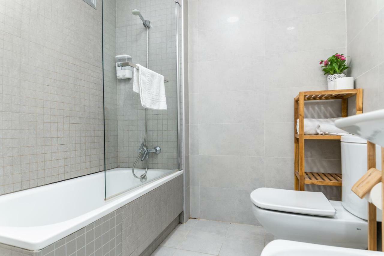 Apartment Center