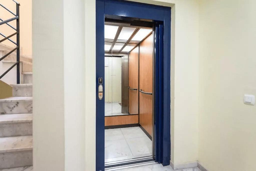 Shiny Lud Family Apartment *