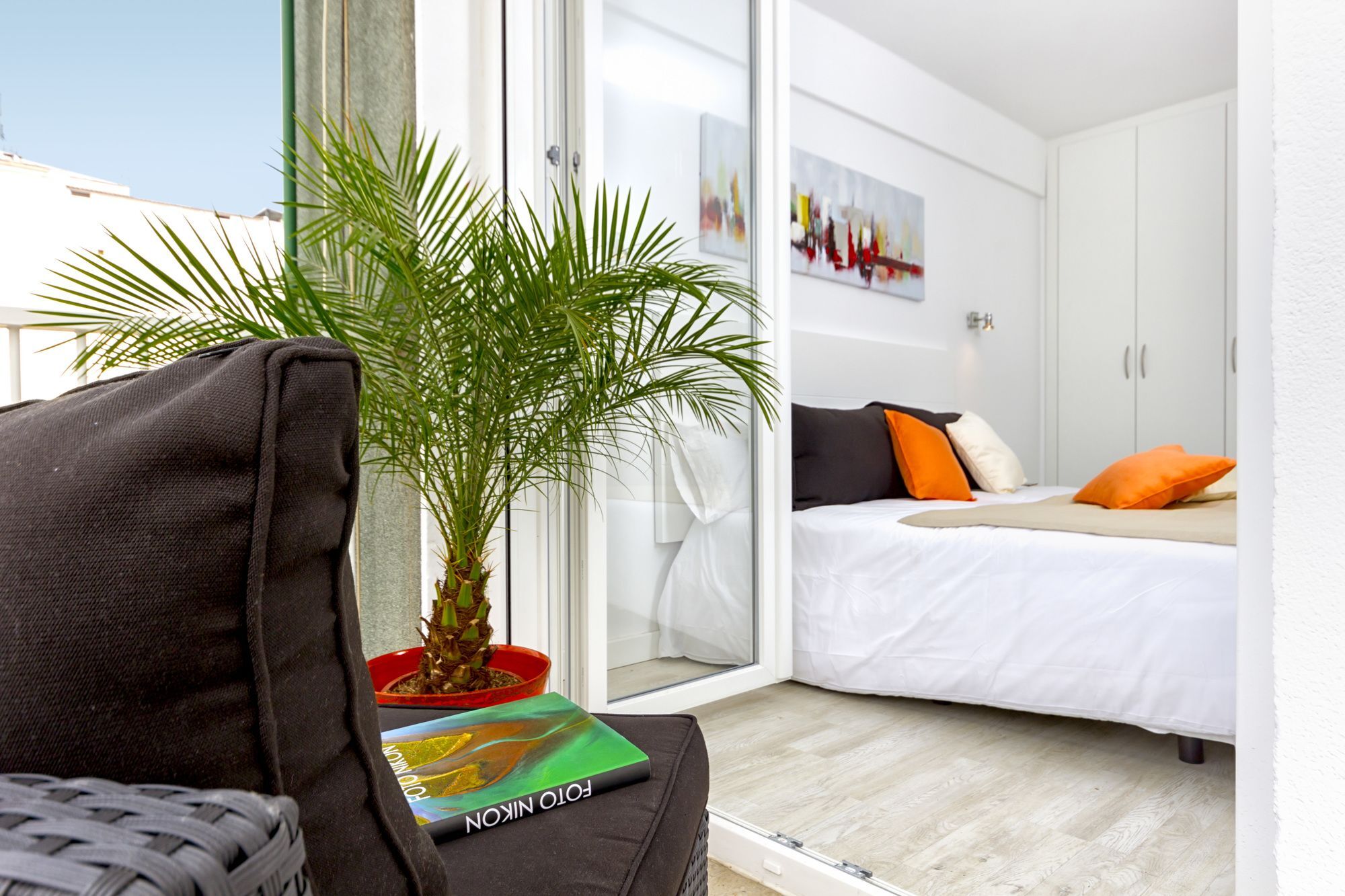Victoria Apartment *