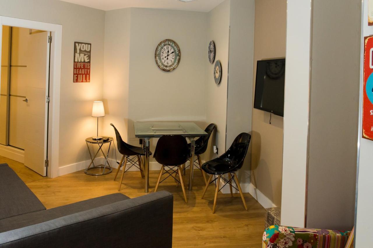 Ab Museum Apartment