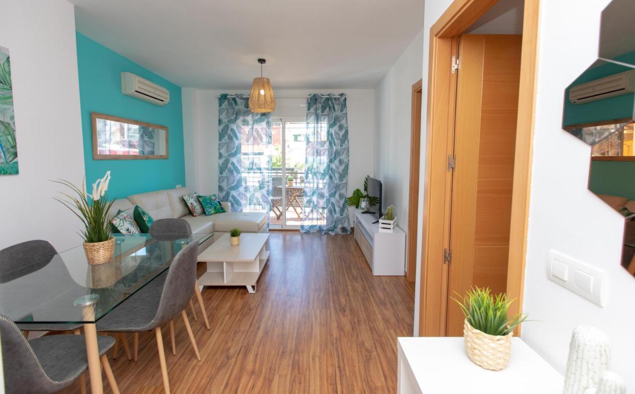 Holidays By The Sea Apartment *